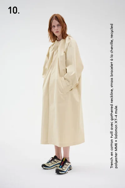 Look 10